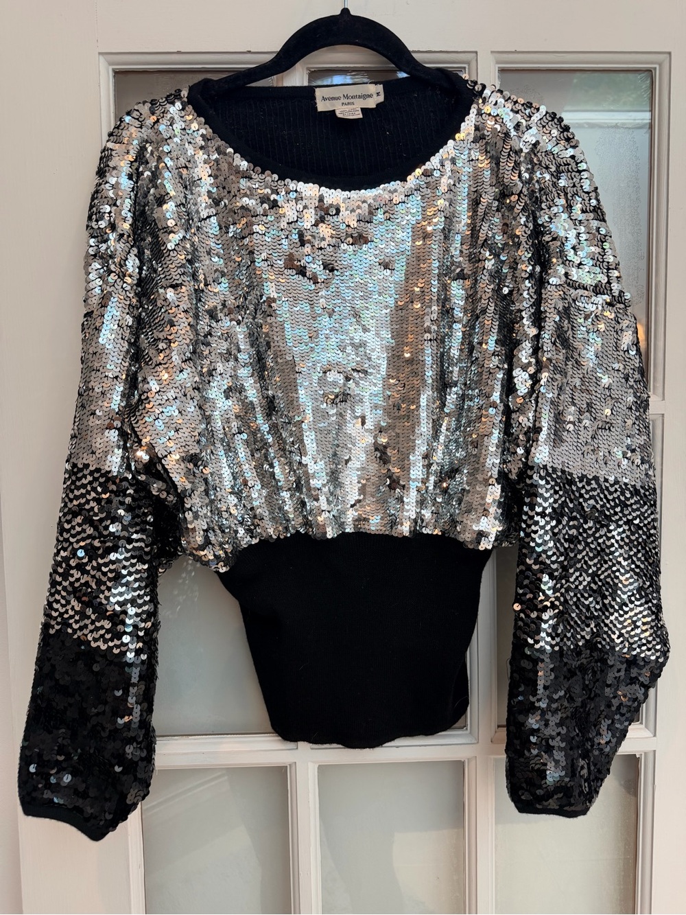 Vintage Avenue Montaigne Paris Y2K 90’s 100% Wool Ombré Sequin Sweater Size M